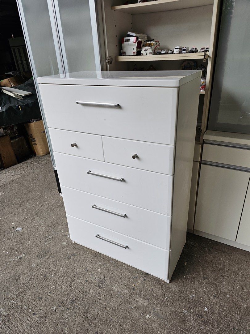 Chest Cabinet (DUCO) (Category: Shelves, Cabinets & Racks) located in Quezon City. Submitted by ledamadel (Listing ID 1463743185, Image 2). Description: Chest Cabinet (DUCO) ✔L-31.5 H-48.5 W-16 inches 📏 ✔6 Solidwood Drawers 🗄 ✔Laminated 🔖 ✔️Compress & Plywood Back! 💢 ✔Scratches As-is! 👌 Location: 40 Aplaya St Napocor Vill. Tandang Sora Quezon City. For inquiry please Pm us or Call. 09066885859 Please like our page thanks! 👇👇👇👇 KMA O’shop