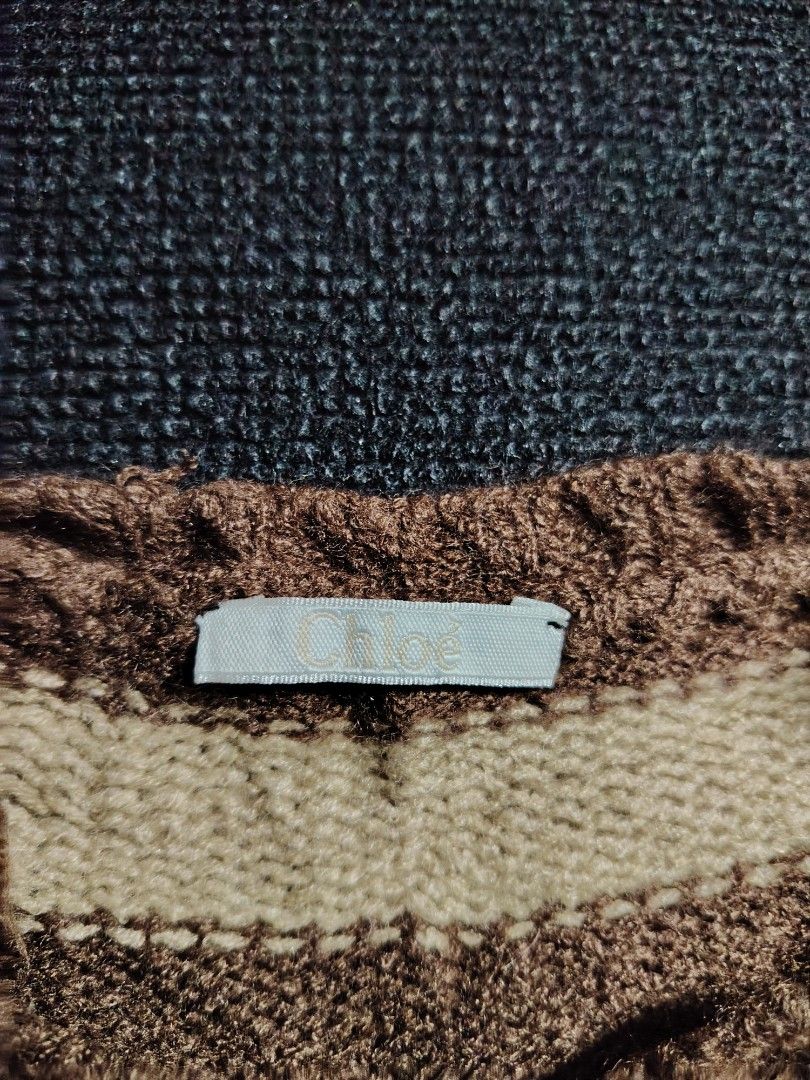 Chloe Striped Knit Sweater (Category: Longsleeves) located in Baguio. Submitted by angeloshoppebaguio2600 (Listing ID 1463833456, Image 3). Description: - Brand: Chloe - Color: Brown & Beige Stripes - Material: Cashmere & Silk Blend - Fit: Relaxed - Length: Cropped - Style: Perfect for layering or wearing on its own 💠CHLOE KNITTED GREEN Length : 18.8 inches Width (Underarm) : 20.1 inches.