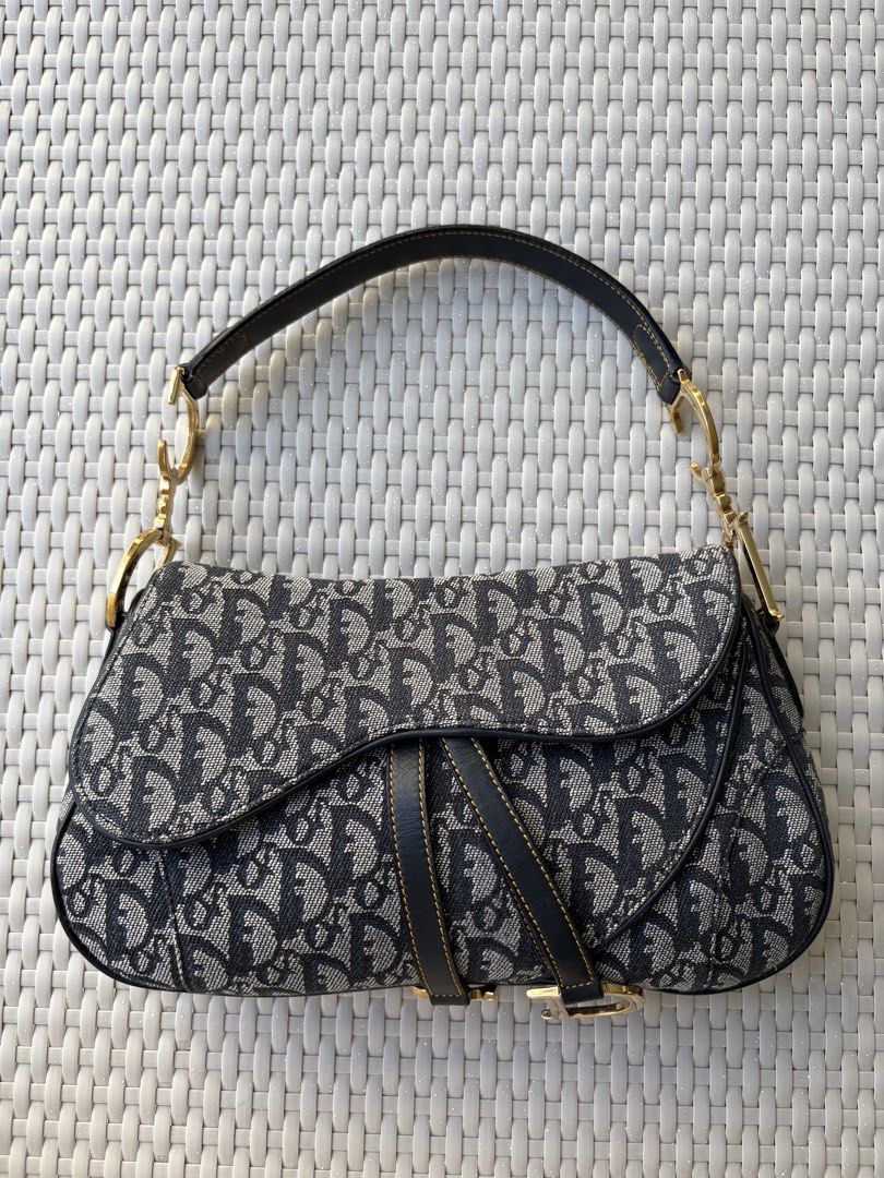 Christian Dior Double Saddle Bag (Category: Luxury Bags & Wallets) located in Caloocan City. Submitted by xoxuryam (Listing ID 1463932620, Image 3). Description: .