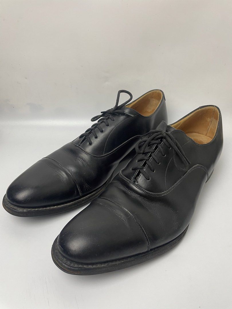 Chruch's Dubai Oxford Shoes (Category: Dress Shoes) located in Taguig. Submitted by highlows (Listing ID 1463746543, Image 1). Description: 28cm flaw minor scratch sign of usage.