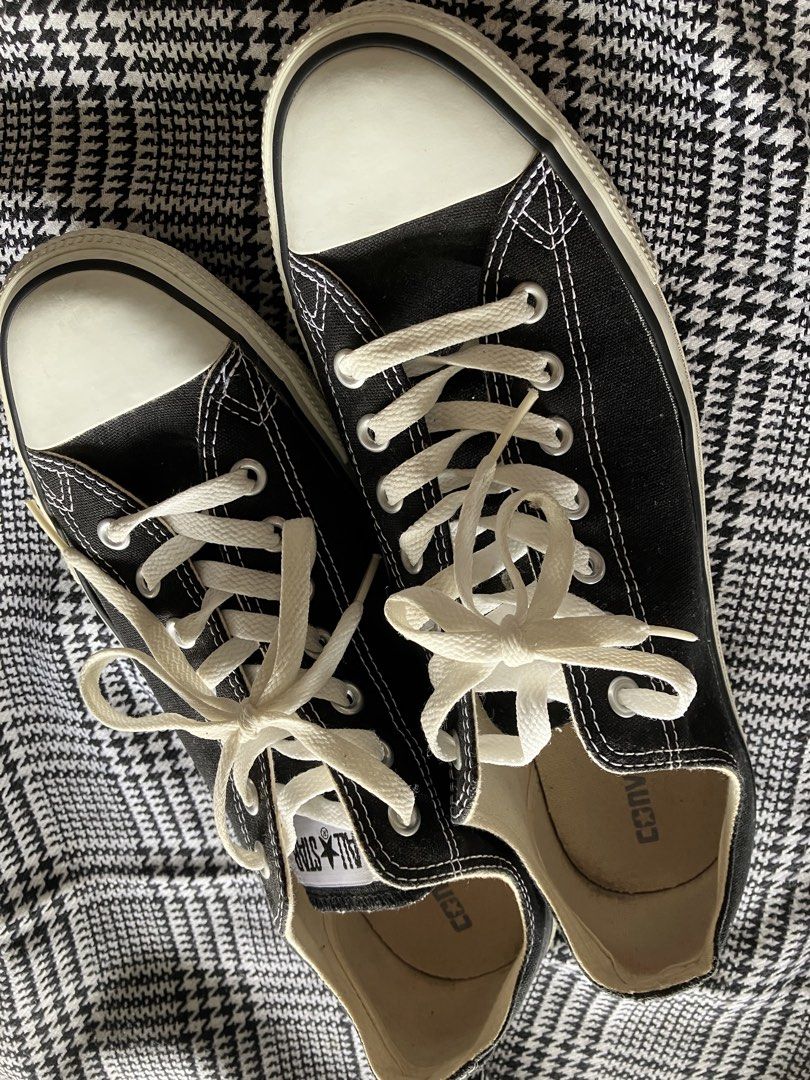Chuck taylor all star 70’s low cut (Category: Sneakers) located in Angeles City. Submitted by jnwsurplus (Listing ID 1463773420, Image 1). Description: Plsss see pictures In very good condition Freeship na.