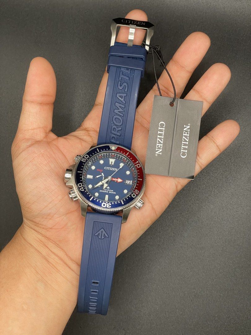 Citizen Promaster Dive Watch Blue Dial Rubber Strap (Category: Men's Watches) located in Manila. Submitted by rinki1yoshida (Listing ID 1463767788, Image 3). Description: - Citizen Promaster Dive Watch - Striking blue dial with red bezel accents - Comes with a comfortable blue rubber strap - Includes a sturdy Citizen watch case - Water resistant up to 200 meters (ideal for diving) - Versatile for both diving adventures and everyday wear - Brand n