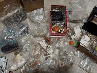 (Category: ) located in . Submitted by wisecrystal_3646f4 (Listing ID 1463906437, Image 1). Description: .