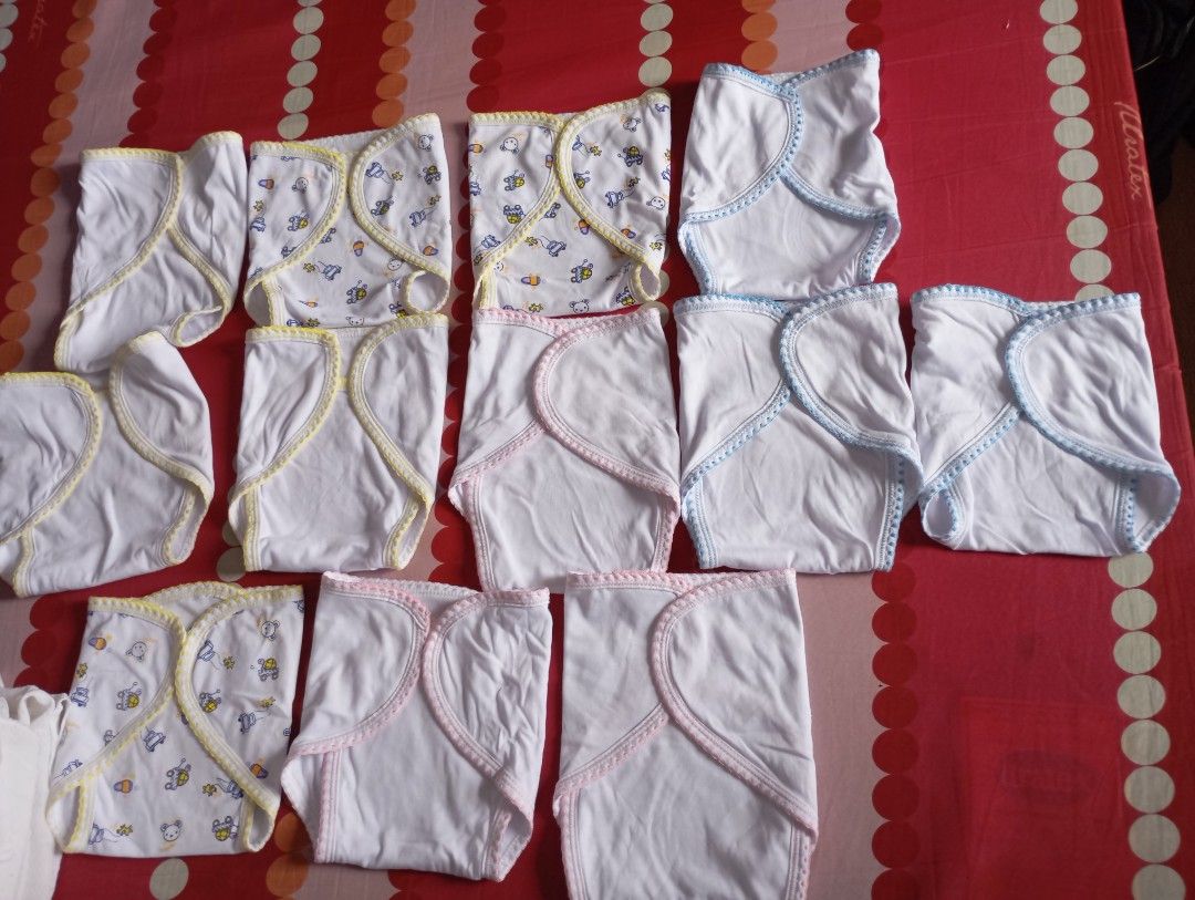 cloth diaper 12 pcs (Category: Babies & Kids Fashion) located in Binan City. Submitted by gladypie (Listing ID 1463770535, Image 2). Description: take all 12 pcs.