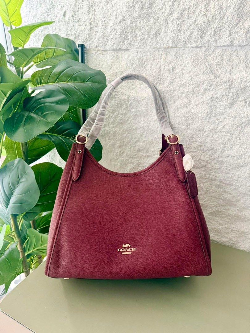 Coach Erin (Category: Shoulder Bags) located in Binan City. Submitted by pinkykeenshop (Listing ID 1463931516, Image 1). Description: .