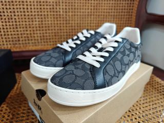 (Category: ) located in . Submitted by ricns (Listing ID 1463865860, Image 1). Description: .
