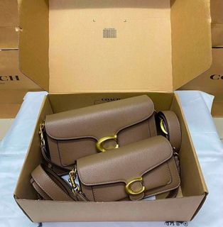 (Category: ) located in . Submitted by bagsboutiqueph (Listing ID 1463879829, Image 1). Description: .