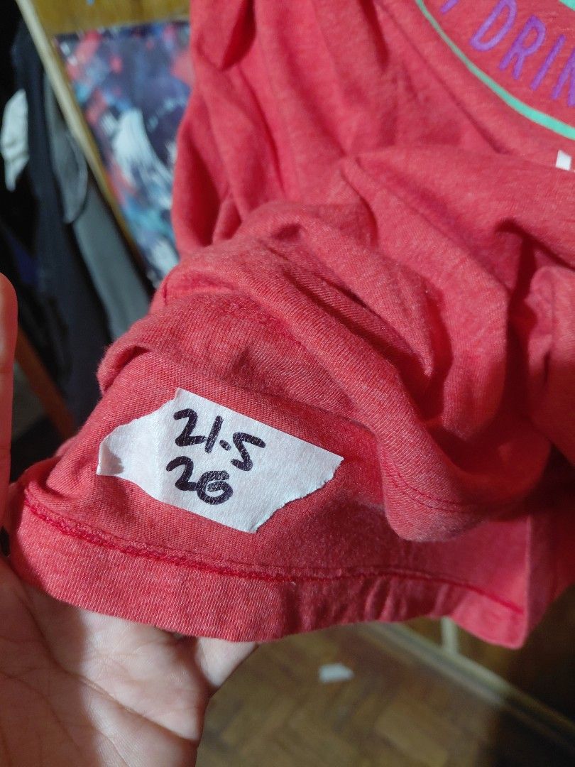 Coca-Cola Classic Red T-Shirt Size S (Category: Tshirts & Polo Shirts ) located in Imus. Submitted by frootiloots4103 (Listing ID 1463753842, Image 3). Description: - Classic red Coca-Cola t-shirt - Features iconic Coca-Cola logo with 'Classic' and 'Enjoy' text - Striped details on the sleeves - Made from a comfortable cotton and polyester blend - Size: Small (S) - Ideal for casual everyday wear TOTA TOLAAAA OPEN FOR NEGO (best if aspack) 📍Imus,