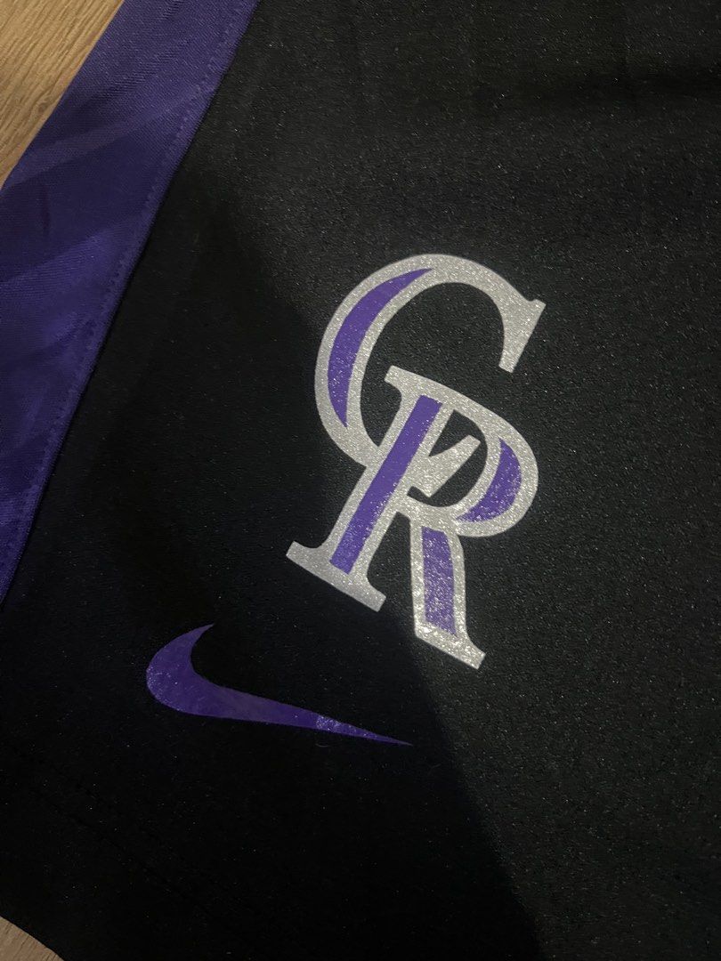 Colorado Rockies Short (Category: Shorts) located in Manila. Submitted by nakkymigs564446 (Listing ID 1463785612, Image 3). Description: Pang terno niyo sa cap.