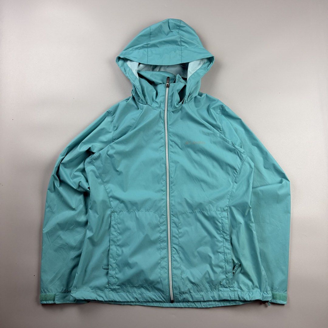 Columbia glenn maker mint (Category: Coats, Jackets and Outerwear) located in Cavite. Submitted by epiboie (Listing ID 1463836598, Image 2). Description: Columbia glenn maker mint packable Size large 22x26.5 Color rate: 9.5/10 excellent condition No issue.