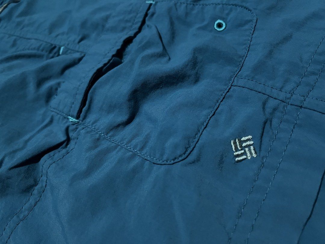 Columbia Outdoor Shorts (Category: Shorts) located in Borongan. Submitted by thriftsbyblas (Listing ID 1463758144, Image 2). Description: 34 x 16.