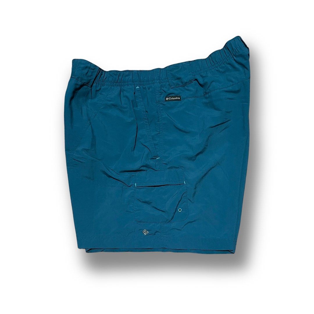 Columbia Outdoor Shorts (Category: Shorts) located in Borongan. Submitted by thriftsbyblas (Listing ID 1463758144, Image 1). Description: 34 x 16.