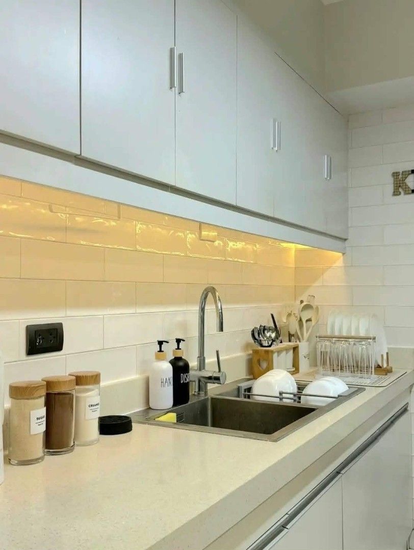 Condomium in Tomas morato (Category: Apartments & Condos) located in Rizal. Submitted by mjbatoc (Listing ID 1463936473, Image 1). Description: Condo Tomas Morato 2BR 67SQM DMCI ₱9,000,000 FOR SALE: Rare Cut 2BR Fully paid already 67 sqm corner unit Fully furnished. 🏡 UNIT FEATURES • 67 sqm corner unit on the 9th floor • 2 balconies • Renovated kitchen + luxury dining for 6 (wine rack included) • 2 hidden storage rooms with big mirror • Hidden r