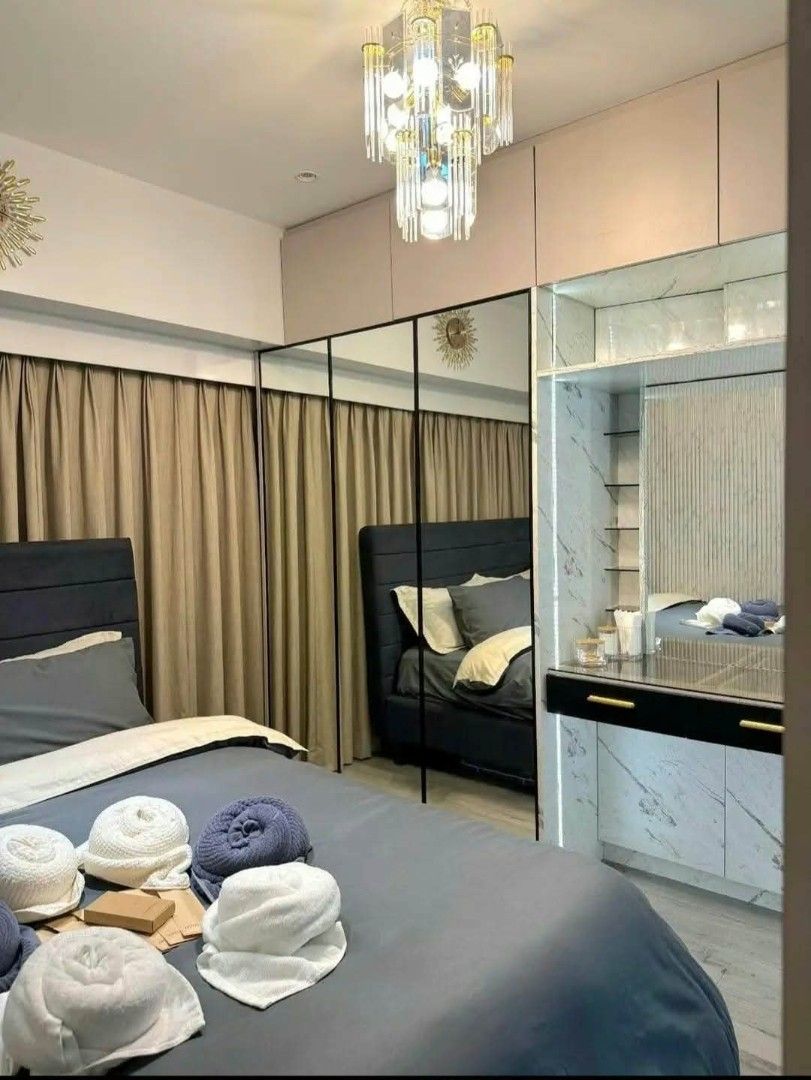Condomium in Tomas morato (Category: Apartments & Condos) located in Rizal. Submitted by mjbatoc (Listing ID 1463936473, Image 3). Description: Condo Tomas Morato 2BR 67SQM DMCI ₱9,000,000 FOR SALE: Rare Cut 2BR Fully paid already 67 sqm corner unit Fully furnished. 🏡 UNIT FEATURES • 67 sqm corner unit on the 9th floor • 2 balconies • Renovated kitchen + luxury dining for 6 (wine rack included) • 2 hidden storage rooms with big mirror • Hidden r