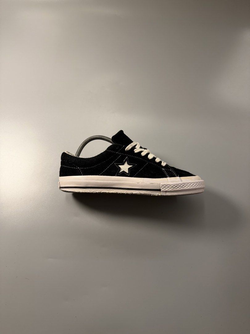 Converse One Star Suede Black Low Top Sneakers (Category: Sneakers) located in Quezon City. Submitted by markieexp (Listing ID 1463748258, Image 3). Description: - Classic black Converse One Star sneakers - Premium suede material - White laces and sole for a clean look - Iconic star logo on the side - Size: 7 US Men's - Ideal for everyday casual wear.
