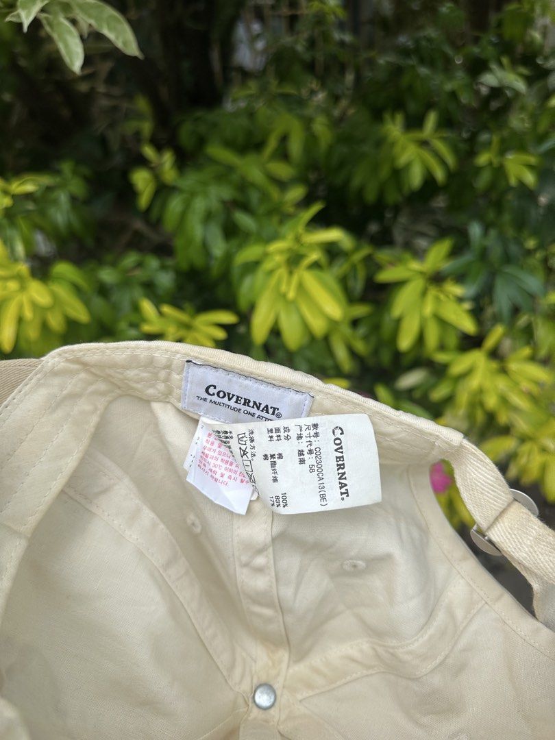 Covernat Nature Lover Cap Beige (Category: Caps & Hats) located in Bago City. Submitted by thekasproject (Listing ID 1463823301, Image 3). Description: - Beige cap by Covernat - Features 'Nature Lover' embroidery and a flower graphic - Adjustable strap at the back for a comfortable fit - Ideal for casual outfits.