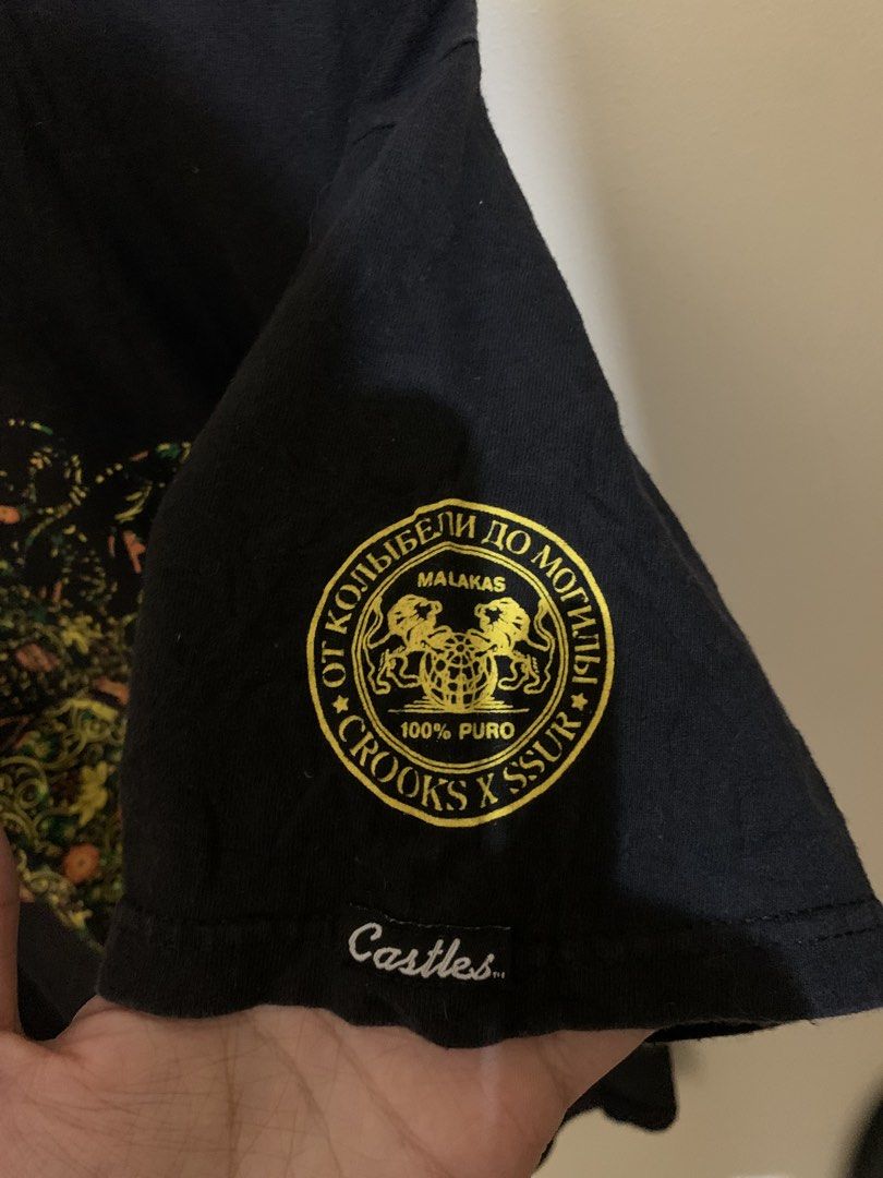 Crooks & Castles X SSUR (Category: Activewear) located in Legazpi City. Submitted by jaysx666 (Listing ID 1463850158, Image 2). Description: Medium.