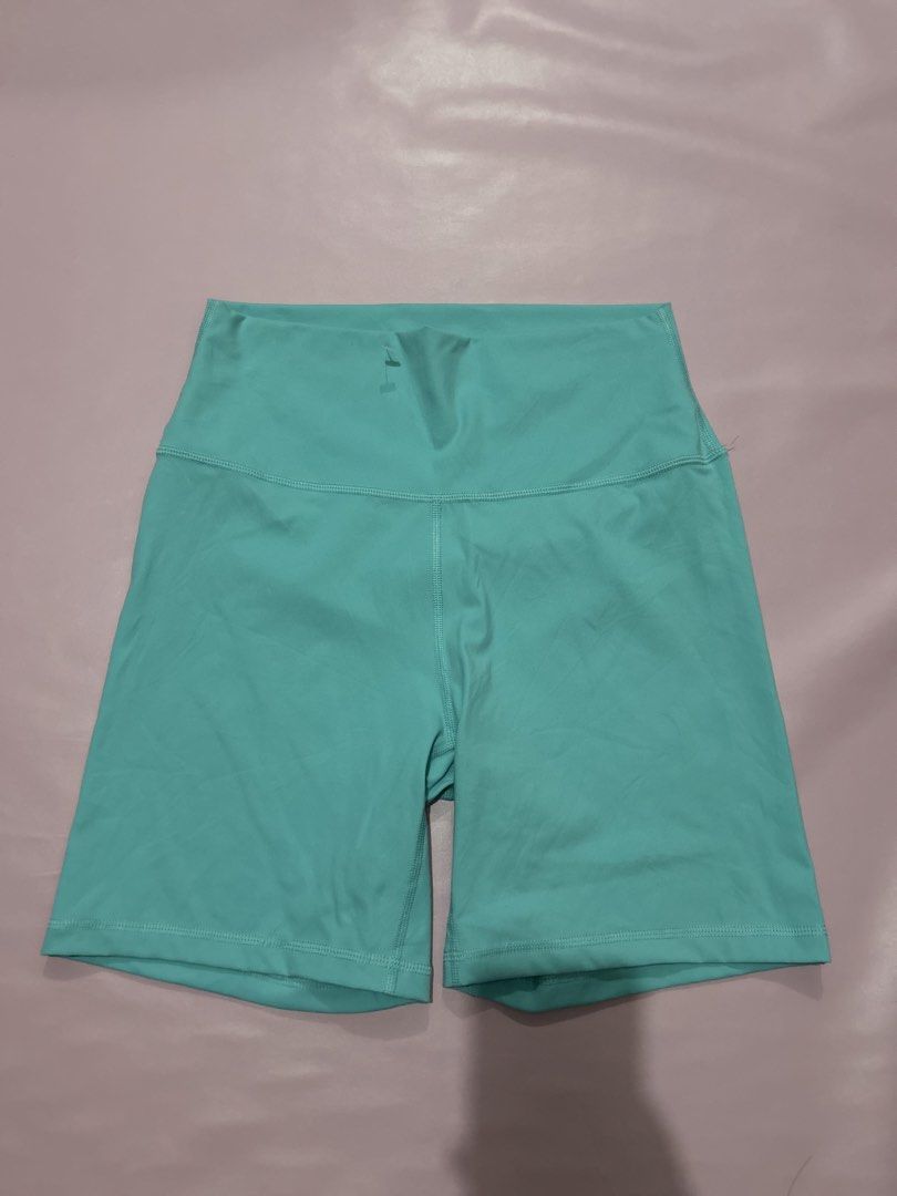 CRZ Yoga Cycling Short (Category: Activewear) located in Manila. Submitted by chen_clybelles (Listing ID 1463913740, Image 1). Description: .