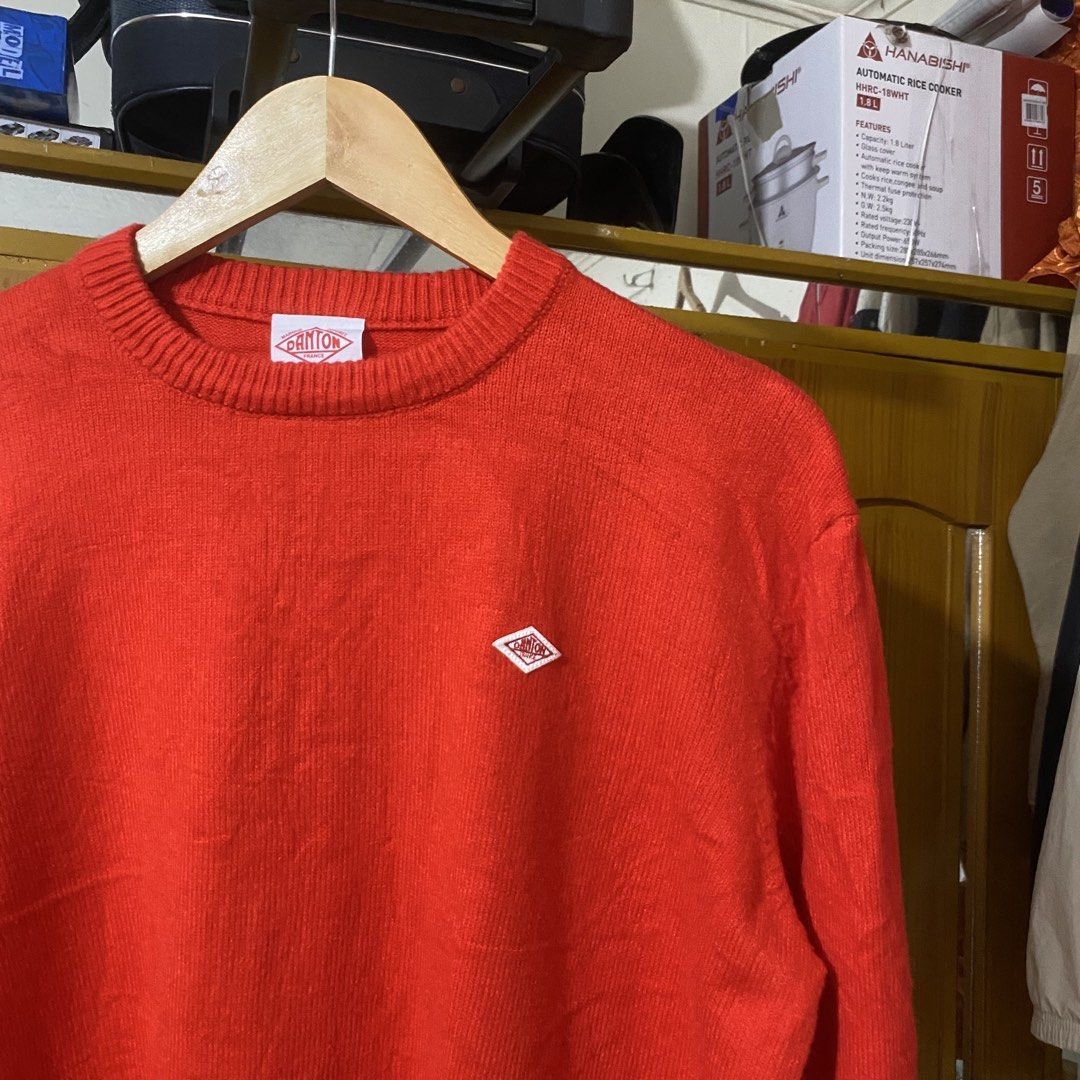 Danton De Travails Lambskin Wool Crewneck (Category: Coats, Jackets and Outerwear) located in Manila. Submitted by 4114thrifts.ph (Listing ID 1463873713, Image 2). Description: Item Name: Danton De Travails Lambskin Wool Crewneck (Details) • Size: 36 on tag • Dimes: 22x24 • Color Rate: 9.5/10 • Issue/s: None Mine: 1,150 Free Shipping 📥 Dasmariñas City, Cavite, 4114📍.