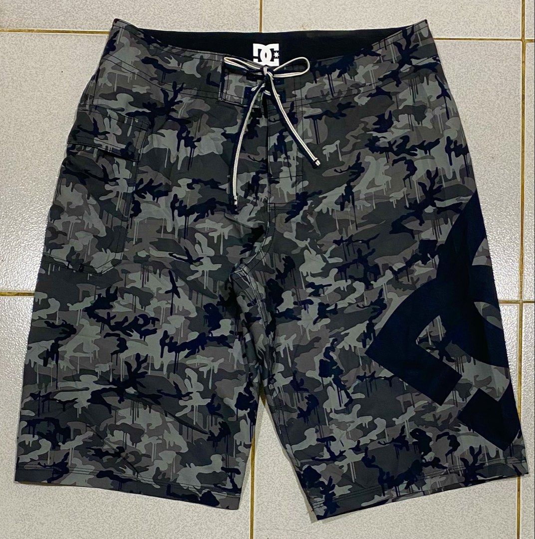 DC Boardshorts (Category: Shorts) located in Mandaue City. Submitted by MJ_80 (Listing ID 1463788841, Image 2). Description: Mens DC Boardshort Stretch Size 29 See photos for measurements Color rate & Condition: 9.9/10 Price: 1,150.