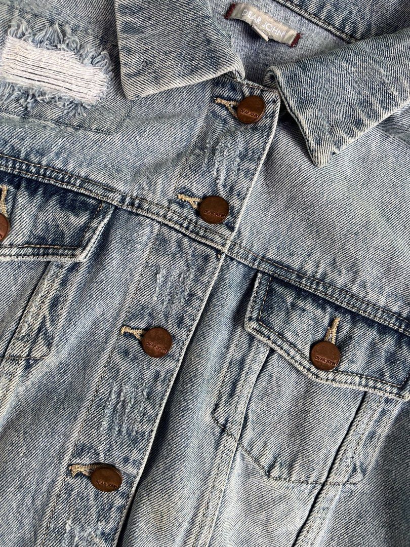 DEAR JOHN DENIM JACKET (Category: Coats, Jackets and Outerwear) located in Quezon City. Submitted by kentstuff (Listing ID 1463834154, Image 3). Description: DEAR JOHN Size M On Tag Shoulder-Hem : 22” Pit-Pit : 19.5” Condition: Excellent CR: 9.8/10 Flaws: yellow stain Needwash DISCLAIMER: This is a thrifted item. All brands, logos, and trademarks belong to their rightful owners. We’re here to rehome great pieces — no brand affiliation intended..