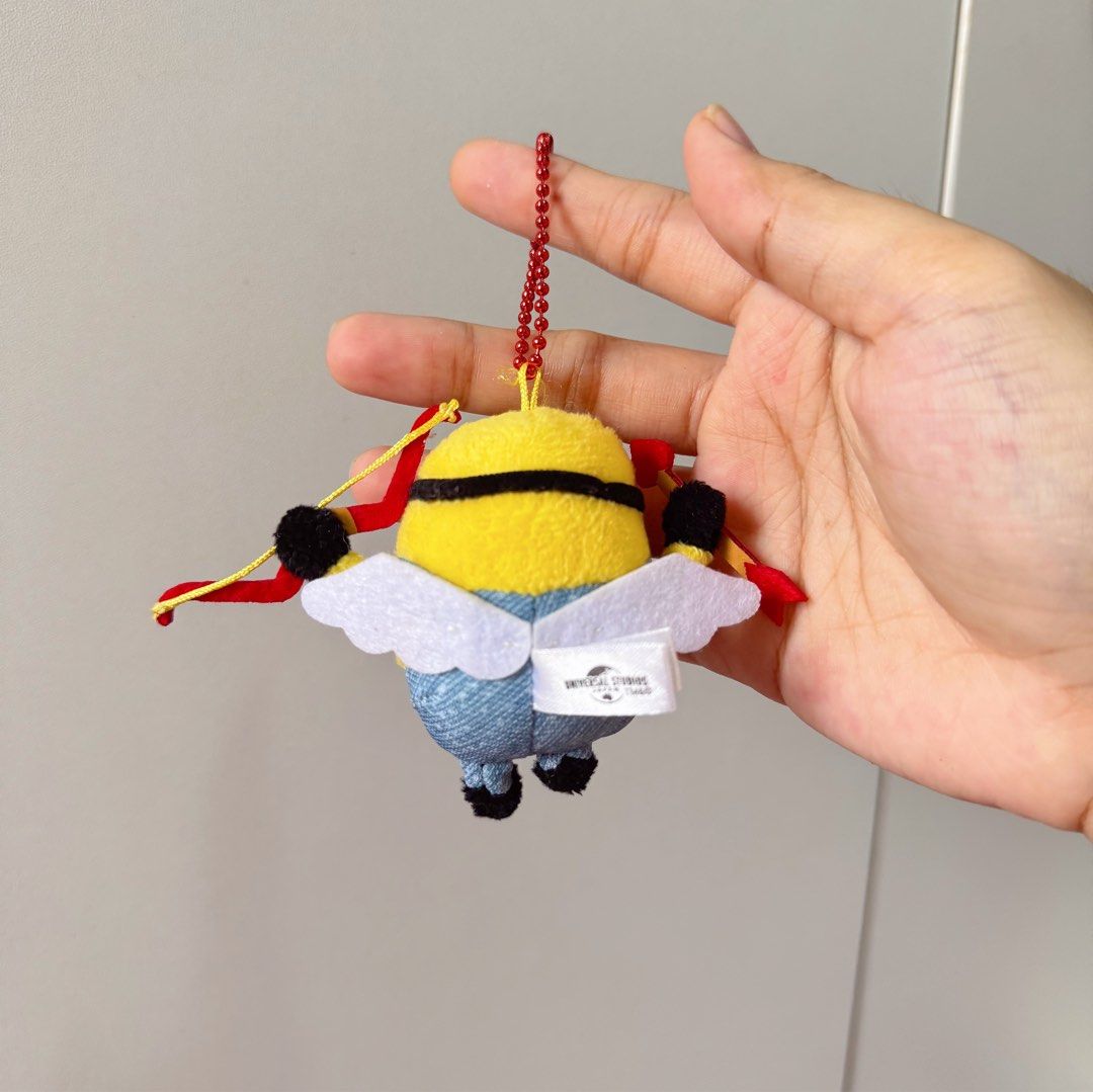 Despicable Me Minion “Bob” Angel charm plush (Category: Plushies & Soft Toys) located in Manila. Submitted by ashyyel_ (Listing ID 1463924804, Image 2). Description: .