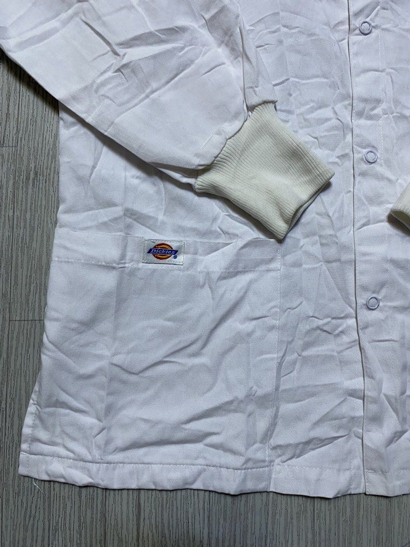 Dickies White Snap Button Scrub Jacket (Category: Coats, Jackets and Outerwear) located in Pasig City. Submitted by terrencec34805 (Listing ID 1463913114, Image 2). Description: White Dickies scrub jacket Long sleeves with elastic cuffs Snap button front closure Two lower front pockets Perfect for medical purposes Excellent condition Size:Medium Width:20.5 Length:27 .