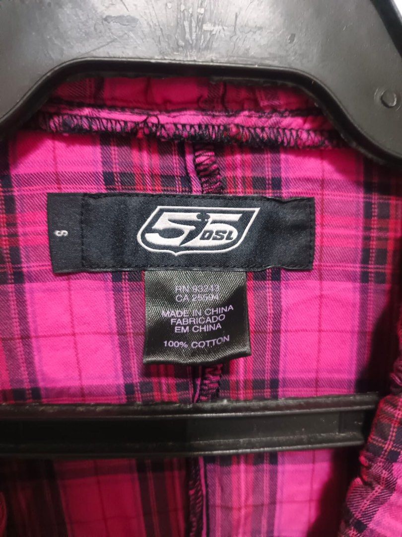 DIESEL (Category: Longsleeves) located in Dasmarinas. Submitted by jessputrages (Listing ID 1463769459, Image 3). Description: For sale Diesel Excellent condition No issue 550 plus shipping fee Pm for more details.