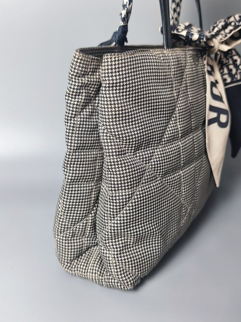 Dior Houndstooth Handbag (Category: Luxury Bags & Wallets) located in Bulacan. Submitted by 4kcollection.ph (Listing ID 1463763841, Image 3). Description: Dior Houndstooth Handbag Pre-loved from Japan Very Good Condition Size: Medium Ykk Zip Sign of Use Need wash No rubs No cracks Dm for sure buyer 📩 MOP: Gcash / Maya / BPI Courier: J&t / Lbc / Lalamove Location: SJDM Bulacan.