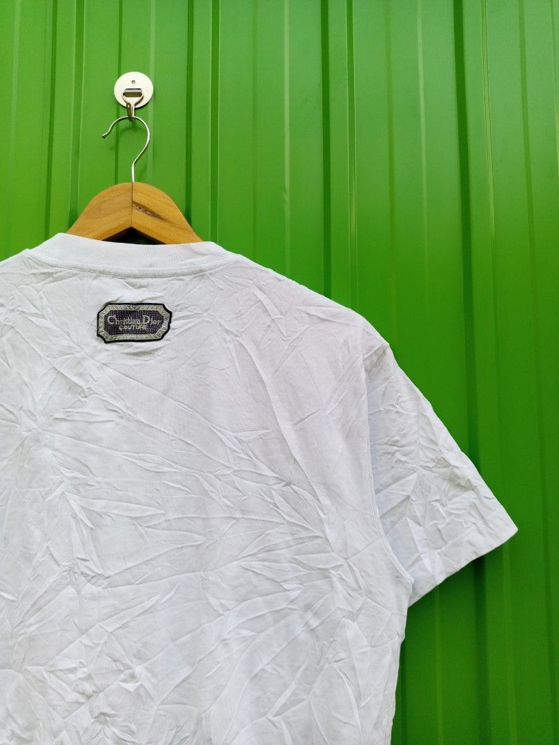 DIOR Monogram Pocket Tee (Category: Tshirts & Polo Shirts ) located in Surallah. Submitted by miggyboiy (Listing ID 1463772078, Image 3). Description: DIOR Monogram Pocket Tee Medium on tag 21.5x26.5 9.8 color rate Like new condition Issue: washable light yellow and color stain Location: Surallah, South Cotabato, Mindanao, 9512 📌.