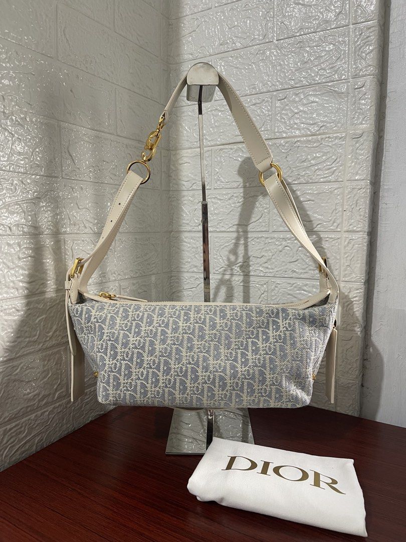 DIOR D-JOURNEY OBLIQUE (Category: Luxury Bags & Wallets) located in Manila. Submitted by grabmybags (Listing ID 1463896405, Image 1). Description: PLS READ BELOW DETAILS ⬇️⬇️⬇️ I will not entertain questions included in below info! (make reading a habit) ALL AVAILABLE! ON HAND! SOLD ITEM = DELETED NOT OPEN FOR SWAP Self-Authentication Recommended Images are of actual item for sale‼️ Refrain from asking more pictures ❌ * No Major flaws (barely sig