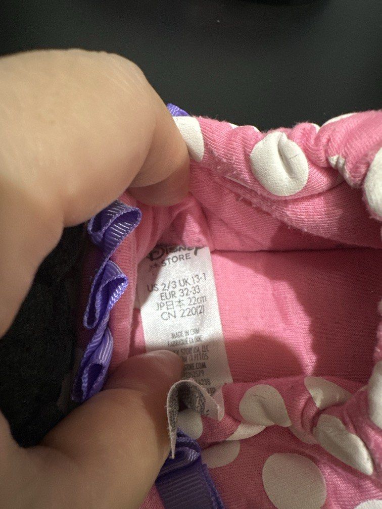 Disney Bedroom Slippers (kids) (Category: Babies & Kids Fashion) located in Manila. Submitted by krystalchewey_ (Listing ID 1463808478, Image 3). Description: Used Actual Photo Posted 280php US 2/3 UK 13-1 EUR 32-33 JP 22cm AS-IS.