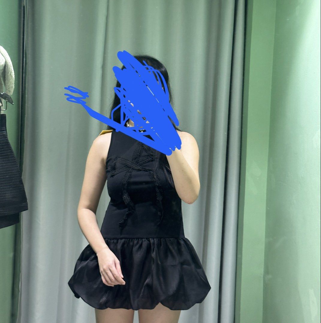 District One Black Coquette Bow Dress (Category: Dresses) located in Pasig City. Submitted by prettygirlmantra (Listing ID 1463872177, Image 1). Description: - Worn once. Bought from District One Vietnam - Elegant black sleeveless dress - Features a delicate lace bow detail on the front - Stylish bubble hem skirt - Estimated size: Medium (M) - Ideal for evening events, parties, or a night out - Comfortable and fashionable design.