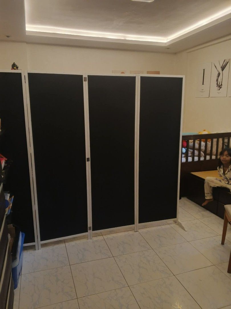 DIVIDER WALL FOLDABLE (Category: Other Home Furniture) located in Taytay. Submitted by jhuvy_ (Listing ID 1463742432, Image 2). Description: Transform your space with this elegant Japanese inspired divider partition! Perfect for adding privacy, creating separate areas, or enhancing your home with a minimalist and modern aesthetic. Its foldable design makes it easy to move, store, and position anywhere you need. 🪵 Material: Wooden Native / Fabric