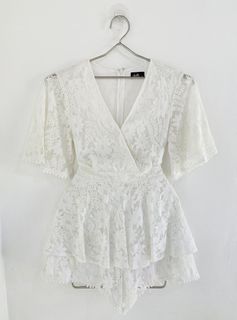 (Category: ) located in . Submitted by yourcloset1001 (Listing ID 1463912611, Image 1). Description: .