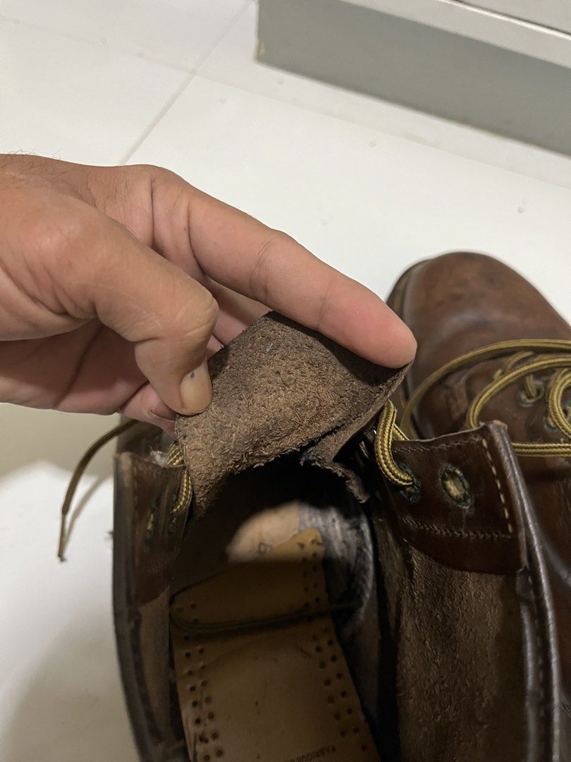 Dr. Martens England (Category: Casual Shoes) located in Davao. Submitted by son1993 (Listing ID 1463864201, Image 3). Description: For Sale Doc Martens England In Good Condition UK8 US9 Concern(last pic) Php3,850+sf.