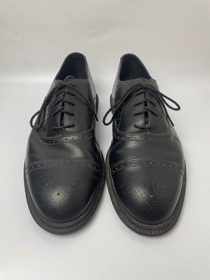 Dr. Martens Morris Polished Smooth Shoes (Category: Casual Shoes) located in Taguig. Submitted by highlows (Listing ID 1463747494, Image 2). Description: 28cm no flaw good condition.