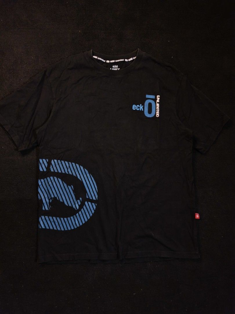 Ecko Unlimited (Category: Tshirts & Polo Shirts ) located in San Fernando. Submitted by gaboo_asncn (Listing ID 1463847477, Image 2). Description: - Ecko Unlimited - Size: Large on tag (W23/L29.5) - Condition: Excellent - Color Rate: 9/10 - No issue.
