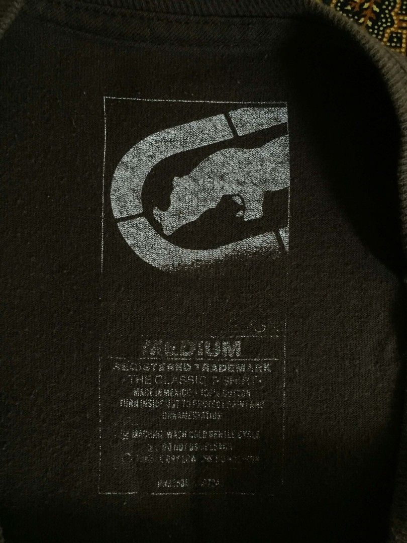 Ecko Unltd AOP (Category: Tshirts & Polo Shirts ) located in Naga. Submitted by retardcurator (Listing ID 1463823984, Image 3). Description: .