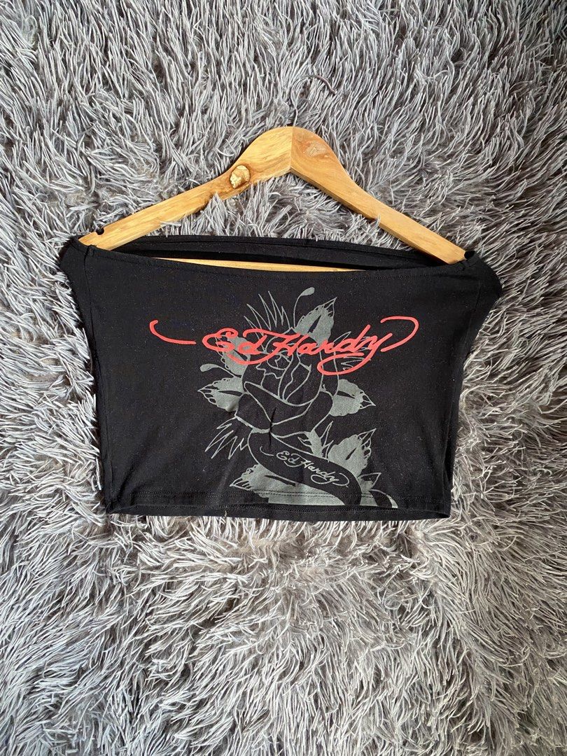 Ed Hardy (Category: Others Tops) located in Munoz. Submitted by lilyyy32211 (Listing ID 1463760431, Image 2). Description: .