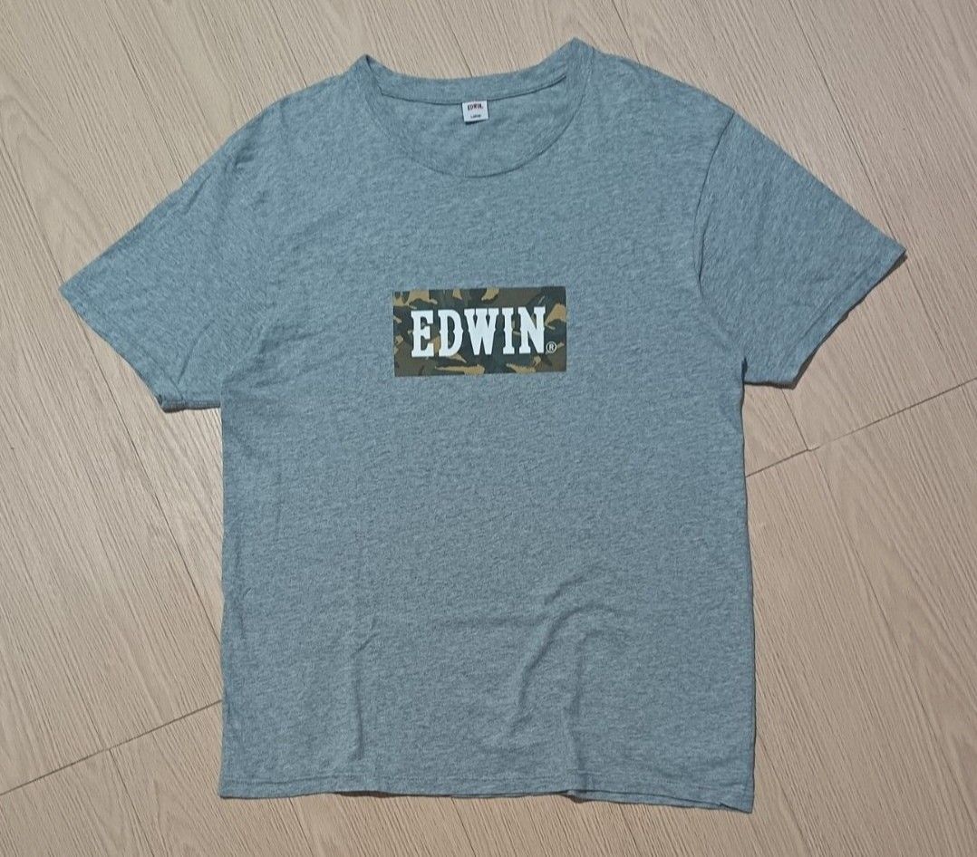 EDWIN CAMOU LOGO SHIRT (Category: Tshirts & Polo Shirts ) located in Cavite. Submitted by marcuz.lifestyle (Listing ID 1463922511, Image 2). Description: SIZE:LARGE ON TAG WIDTH:20.5 LENGTH:28 EXCELLENT CONDITION NO ISSUE COLOR RATE:9.5/10 MOP:GCASH DELIVERY COURIER:JNT LOCATION:IMUS CAVITE.