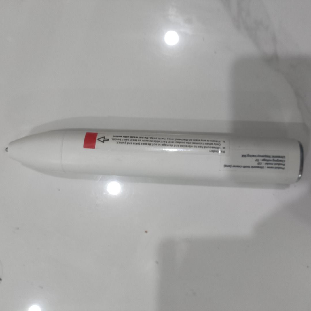 Electronic Tooth Cleaner with LED Display (Category: Other Gadgets) located in Teresa. Submitted by najencaleb (Listing ID 1463881547, Image 3). Description: - Bili ka nlng ng accessories mura lng. - Features an LED display with adjustable settings (GAP, Soft, Comfort, Strong). - Bright LED light at the tip for precision. - Easy to use with indicator light..