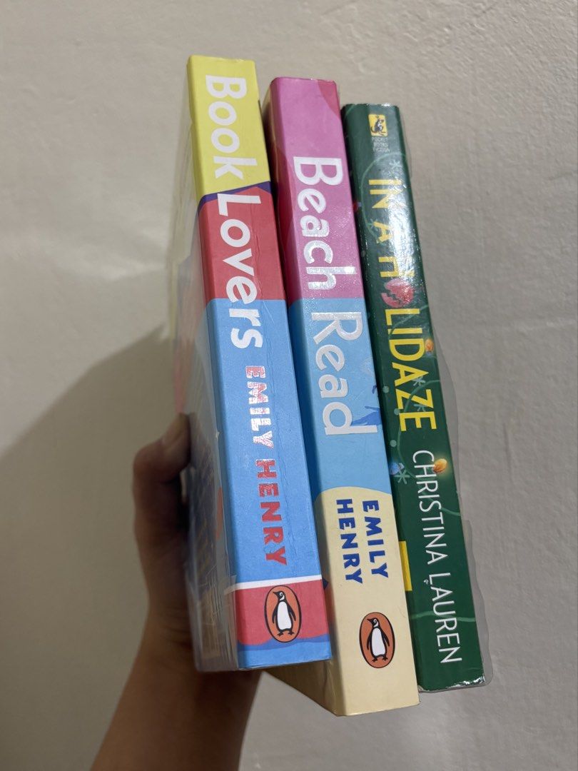 Emily Henry Bundle (Category: Storybooks) located in Marikina City. Submitted by visionfinds (Listing ID 1463896868, Image 2). Description: All for 890 pesos💙 slightly nego Beach Read & Book Lovers by Emily Henry + FREE✨ In a Holidaze by Christina Lauren dm for more info🥰 Location: Marikina City MOD: J&T / Lalamove.