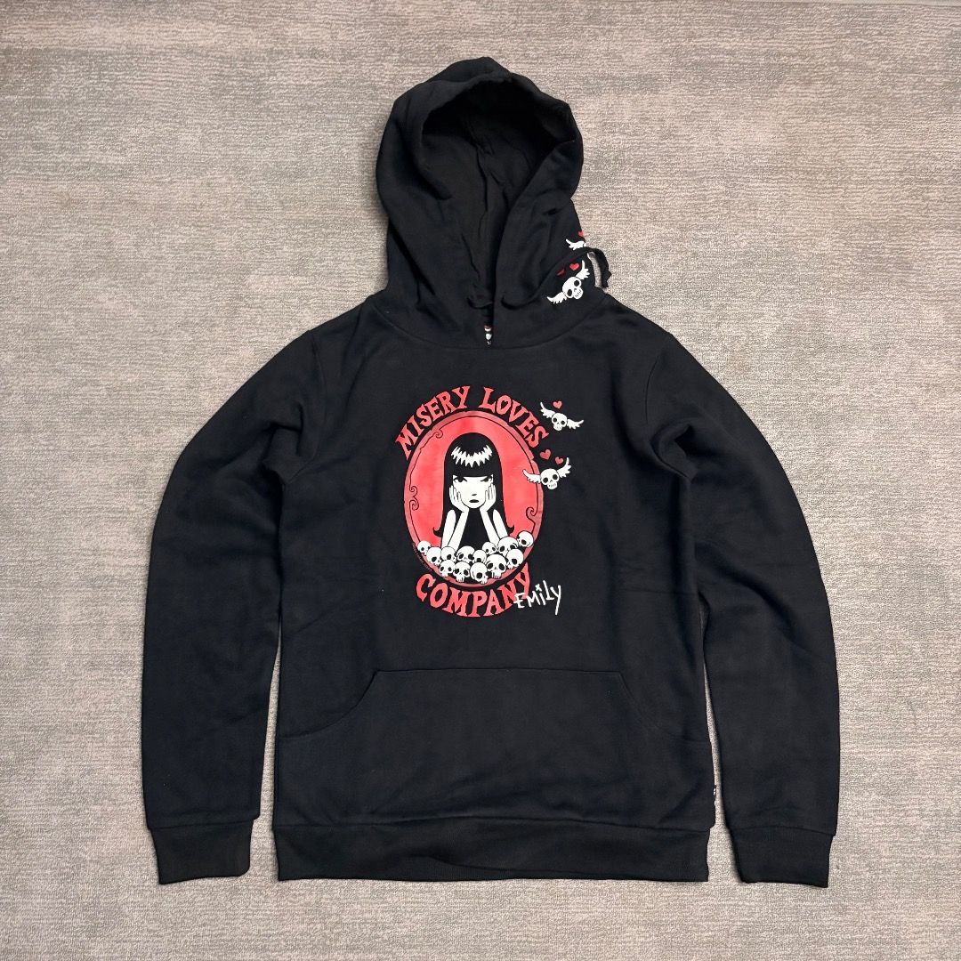 Emily the Strange Hoodie (Category: Coats, Jackets and Outerwear) located in Calamba. Submitted by bermuda.ph (Listing ID 1463852539, Image 1). Description: .
