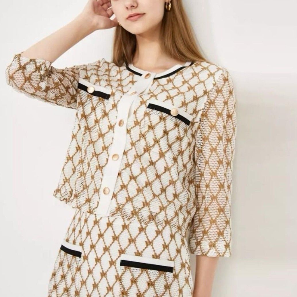VERO MODA Lace Coordinates Top and Skirt Set (Category: Sets or Coordinates) located in Manila. Submitted by dcory (Listing ID 1463850479, Image 1). Description: Brand: Vero Moda Size: XS; US 2; UK 6 Skirt Measurements Width: 24-25 inches Don't wait until the last minute. Secure your holiday outfit now! P.S. No when worn photo since this is brand new with tag :).