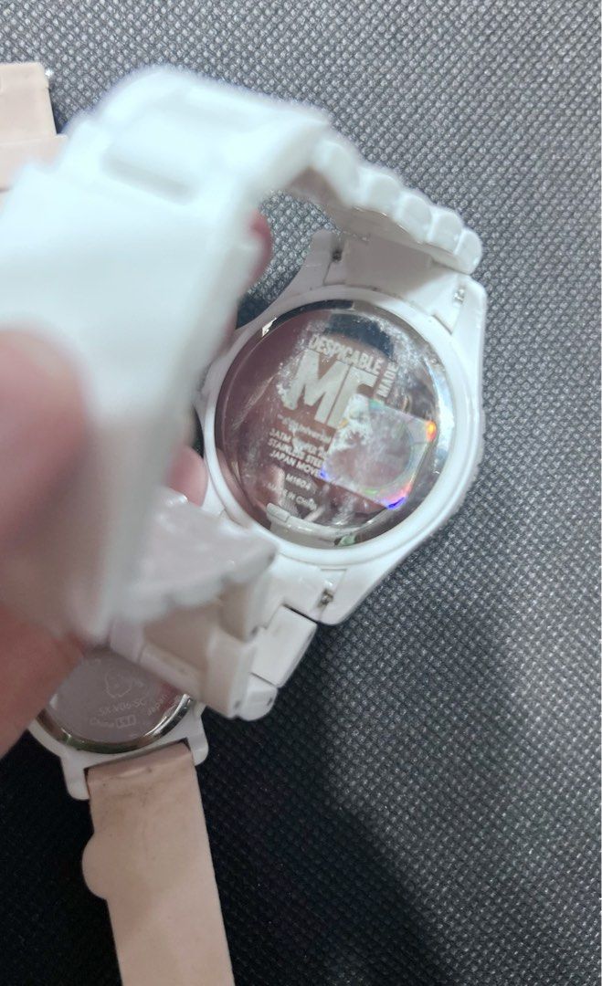 Fashion Watch 2 (Category: Men's Watches) located in Makati City. Submitted by cestparfaitvintagejewelries (Listing ID 1463851667, Image 3). Description: 200 pesos each No battery.