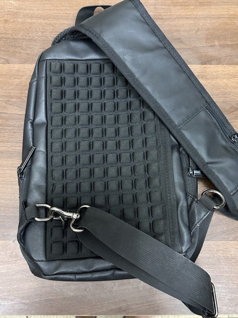 FENRUIN Black Sling Bag (Category: Sling Bags) located in Manila. Submitted by itsaladean (Listing ID 1463867298, Image 2). Description: - Black FENRUIN sling bag - Front zippered pocket - wit USB port - Side pockets for water bottles/small items - Padded back for comfort - Adjustable strap - Ideal for everyday use.