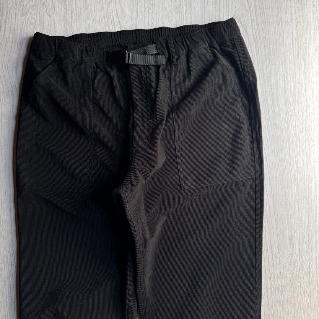 Fieldcore Corduroy Baker Pants (Category: Trousers) located in Zamboanga. Submitted by rustic.rev (Listing ID 1463815889, Image 2). Description: Fieldcore Corduroy Baker Pants Like new condition Tagged: Large fits up to 32-36” Measurements: Waist: 16”-18” tightened and loosened Front rise: 12” Thigh: 13.5” Leg opening: 7” Inseam: 26” Length: 38”.
