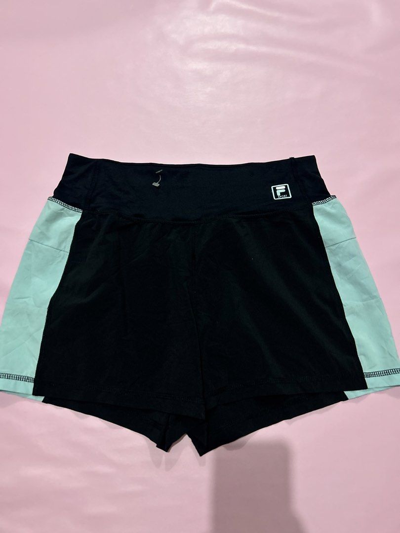 Fila Active Short (Category: Activewear) located in Manila. Submitted by chen_clybelles (Listing ID 1463913152, Image 1). Description: S on tag, fits to M.