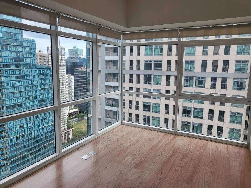 (Category: ) located in . Submitted by REMAXCapital (Listing ID 1463812053, Image 1). Description: .